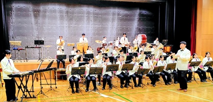 箕面自由学園小学校写真