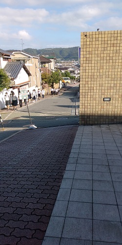 箕面自由学園小学校写真